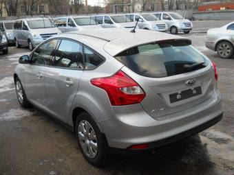 2011 Ford Focus Pictures