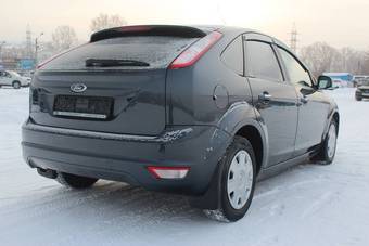 2011 Ford Focus Photos