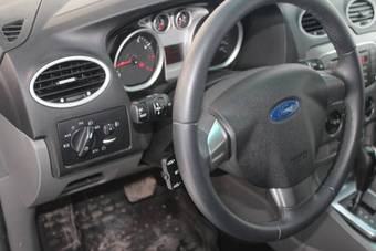 2011 Ford Focus Pics