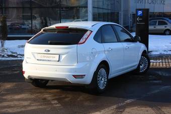 2011 Ford Focus Photos