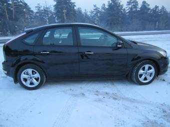 2011 Ford Focus Photos