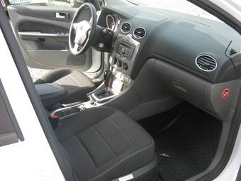 2011 Ford Focus Images