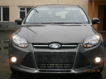 2011 Ford Focus Photos