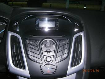 2011 Ford Focus Pics