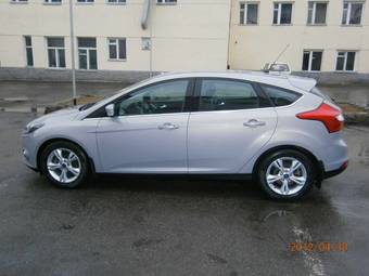 2011 Ford Focus Pictures