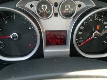2011 Ford Focus Photos