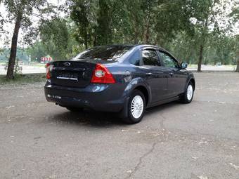 2011 Ford Focus Pictures