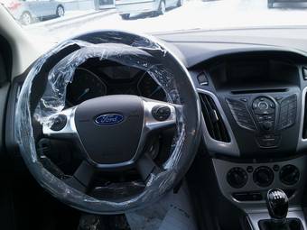 2012 Ford Focus Wallpapers