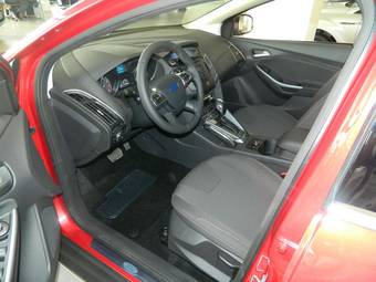 2012 Ford Focus Wallpapers