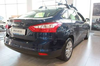 2012 Ford Focus Photos