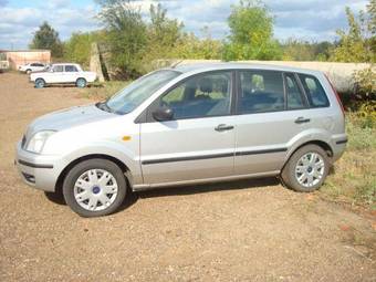 2002 Ford Fusion Photos