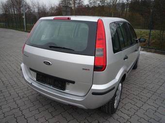 2004 Ford Fusion Photos