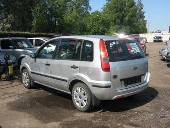 2004 Ford Fusion Pictures