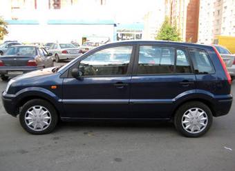 2005 Ford Fusion Pictures
