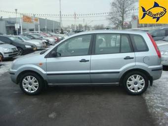 2005 Ford Fusion Pictures