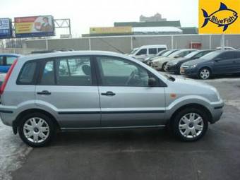 2005 Ford Fusion Photos