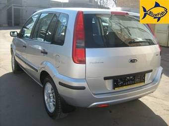 2005 Ford Fusion Pictures