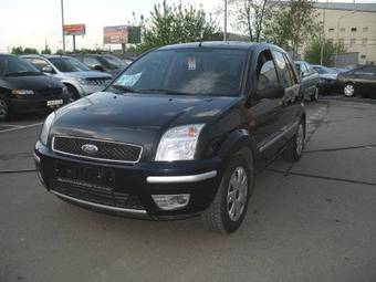 2005 Ford Fusion Pictures