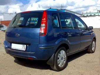 2005 Ford Fusion Pictures