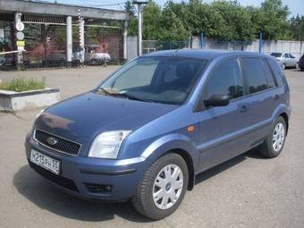 2005 Ford Fusion Pictures
