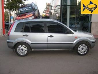 2005 Ford Fusion Images