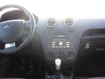 2006 Ford Fusion Photos