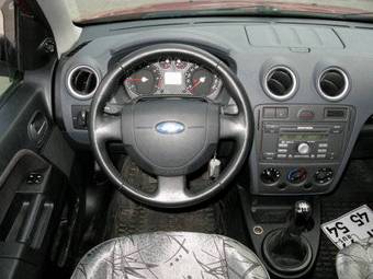 2007 Ford Fusion Pictures