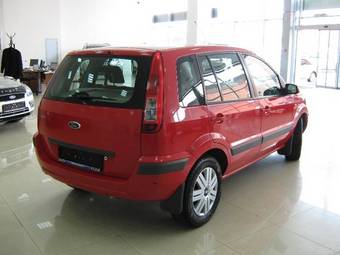 2007 Ford Fusion Photos