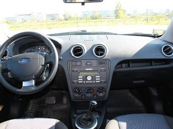 2007 Ford Fusion Photos