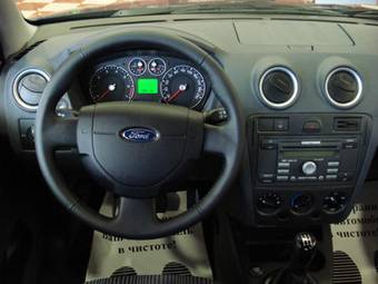 2008 Ford Fusion Pictures