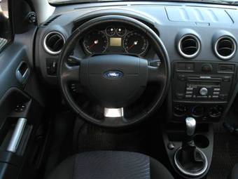 2008 Ford Fusion Photos