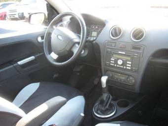 2008 Ford Fusion Pictures