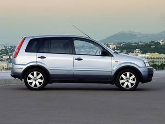 2009 Ford Fusion Wallpapers