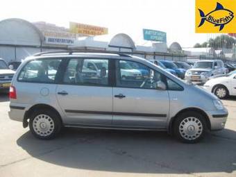 2005 Ford Galaxy Photos