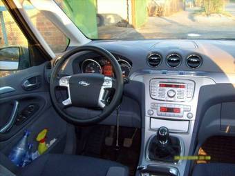 2007 Ford Galaxy Pictures