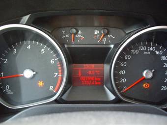 2008 Ford Galaxy Photos