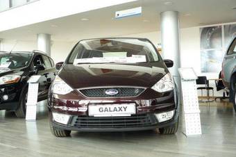 2008 Ford Galaxy Photos