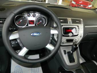 2012 Ford Kuga Pictures