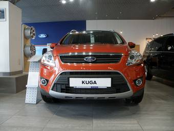 2012 Ford Kuga Photos