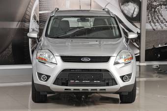 2012 Ford Kuga Photos