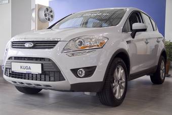 2012 Ford Kuga Photos