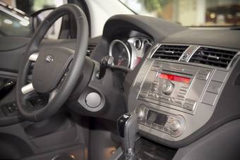 2012 Ford Kuga Pictures
