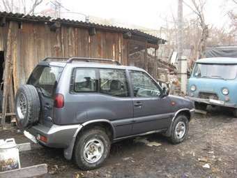 1993 Ford Maverick Pictures