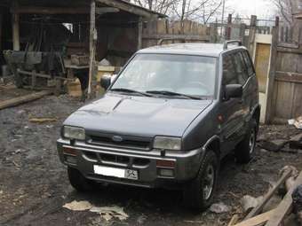 1993 Ford Maverick Photos