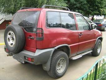 1994 Ford Maverick Photos