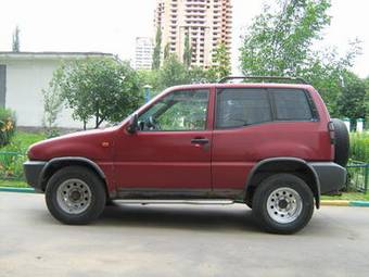 1994 Ford Maverick Photos