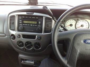 2002 Ford Maverick Photos