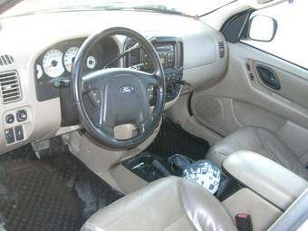 2003 Ford Maverick Photos