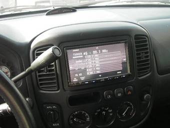 2003 Ford Maverick Pictures