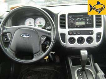 2004 Ford Maverick Pictures